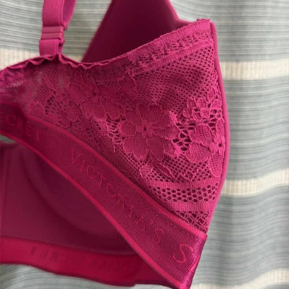 Victoria's Secret Pink Bra nwt - Picture 5 of 5